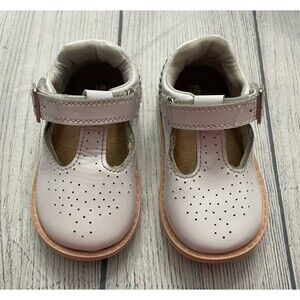 White Leather Stride Rite Baby Girl Toddler Shoes, Size 4 Wide